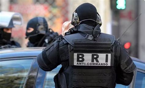 Cinq jeunes arrêtés après un cambriolage explosif à Sion : la Suisse dans l’alerte